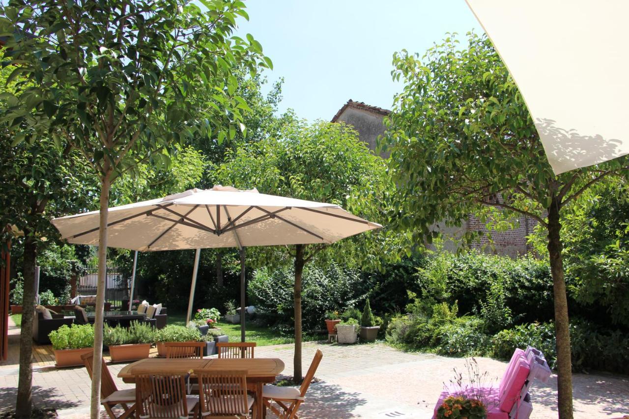 Hayloft Bed & Breakfast Cornaredo Exterior foto