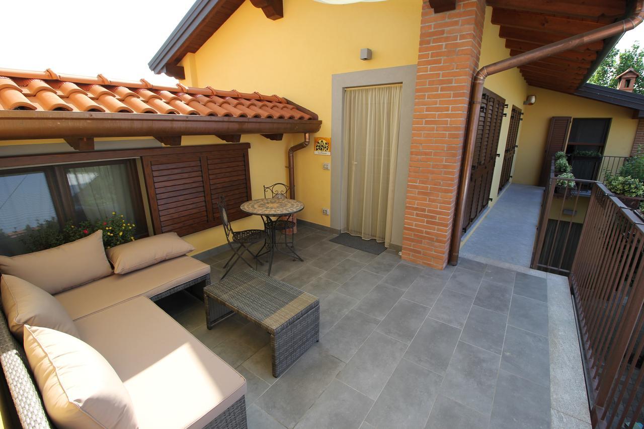 Hayloft Bed & Breakfast Cornaredo Exterior foto