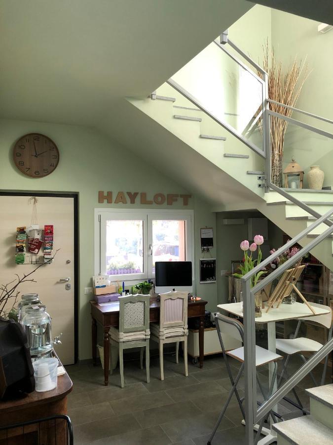 Hayloft Bed & Breakfast Cornaredo Exterior foto